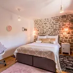 Luba Villa *